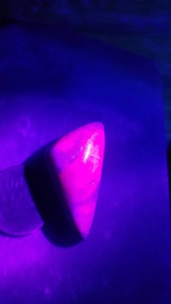 43ct UV reactive monet stone triangle cabochon