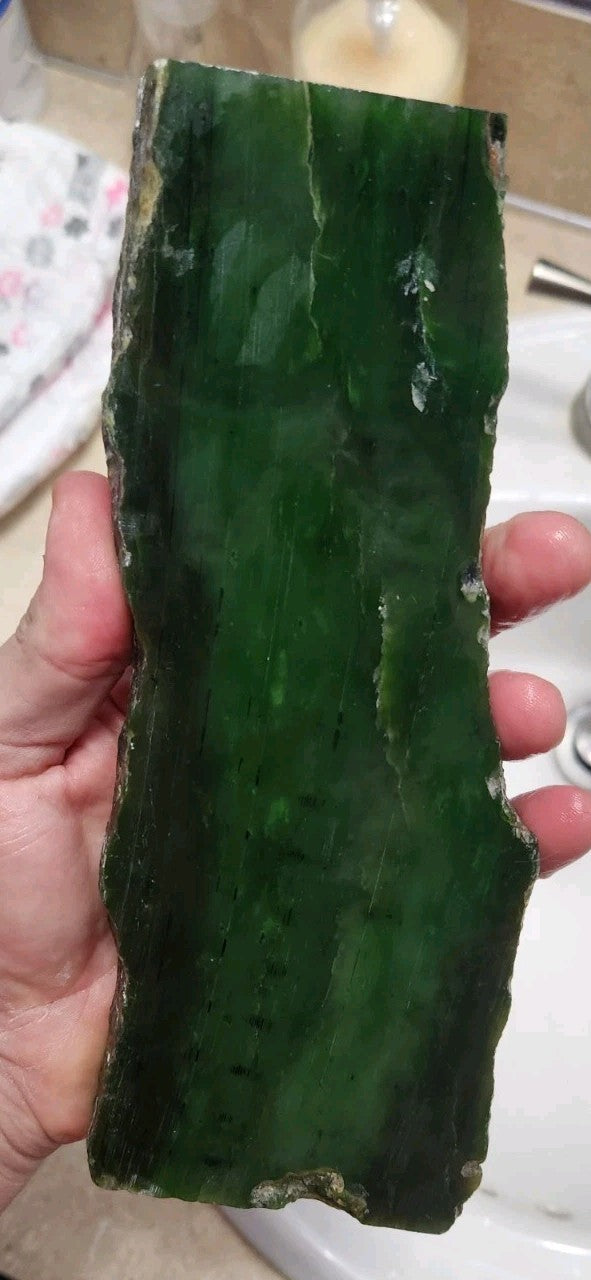 1lb 8oz 684g Indonesian Nephrite Jade Slab