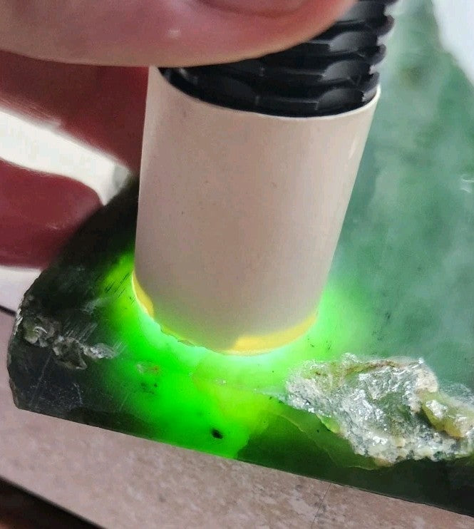 1lb 8oz 684g Indonesian Nephrite Jade Slab