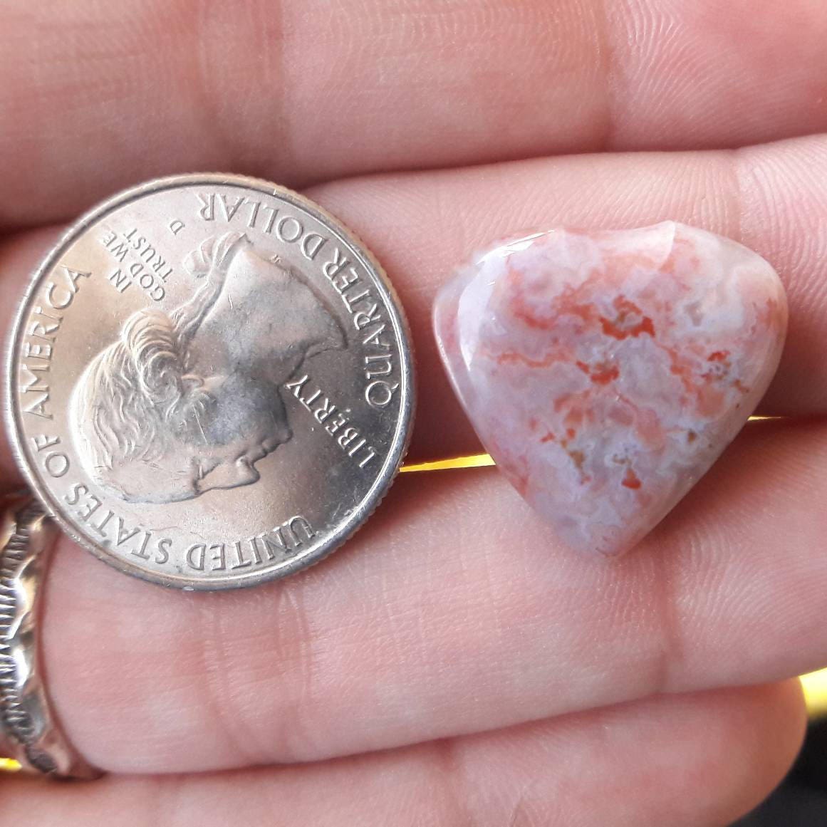 19 ct Pink floral agate heart cabochon
