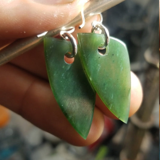 Siberian jade and .925 sterling silver earrings