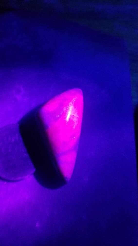 43ct UV reactive monet stone triangle cabochon