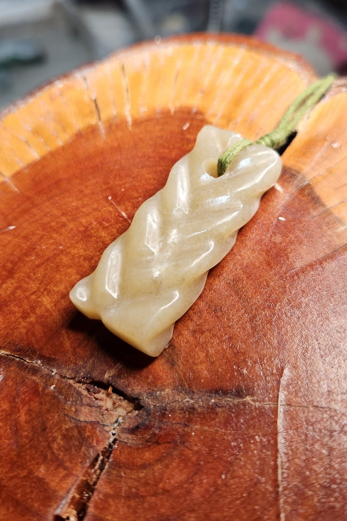 Siberian honey jade hand carved braid twist adjustable pendant