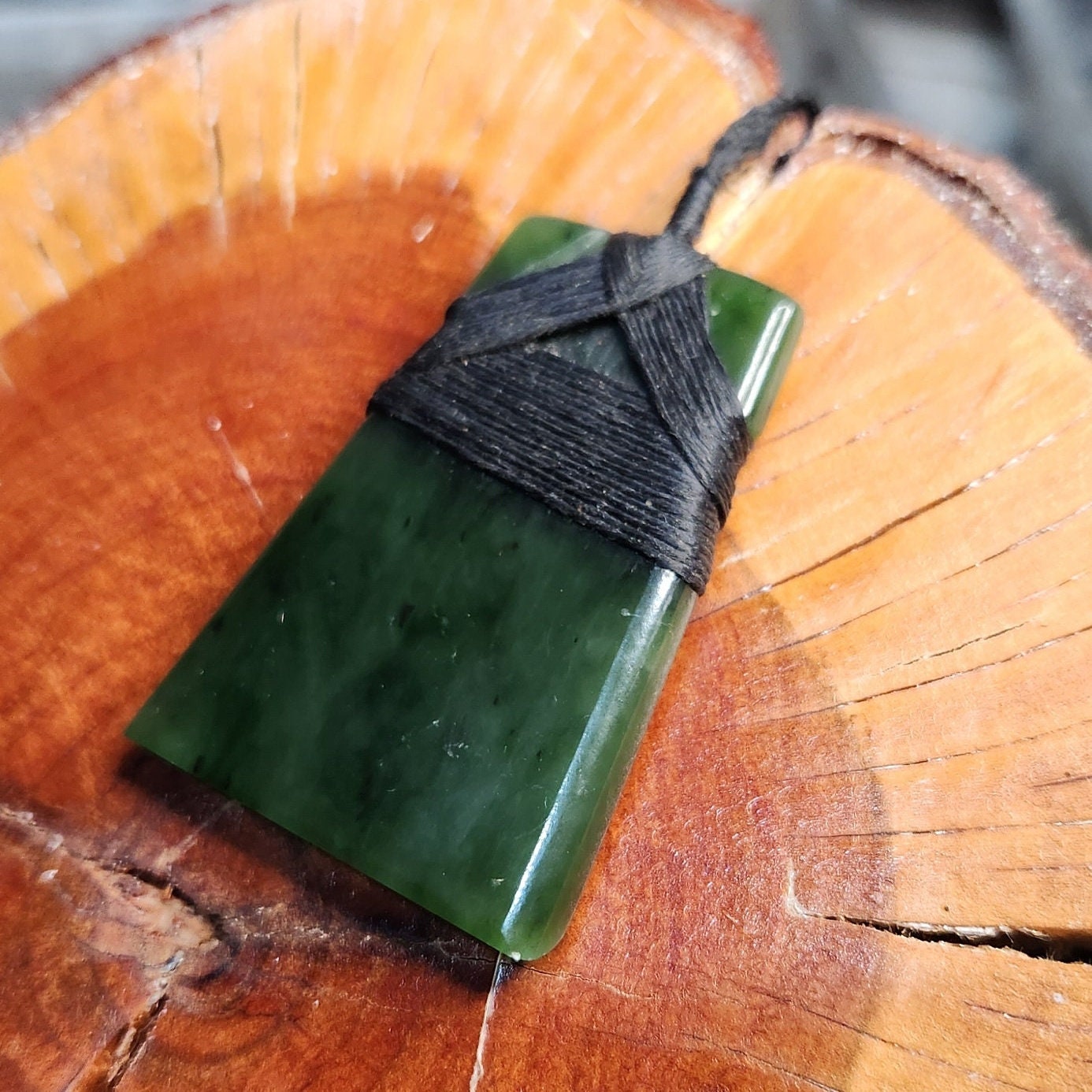 Siberian nephrite jade Hei Toki style adjustable length pendant