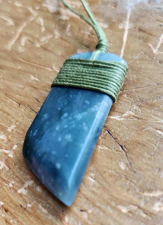 Guatemala princessa blue jadeite toki tanto blade pendant