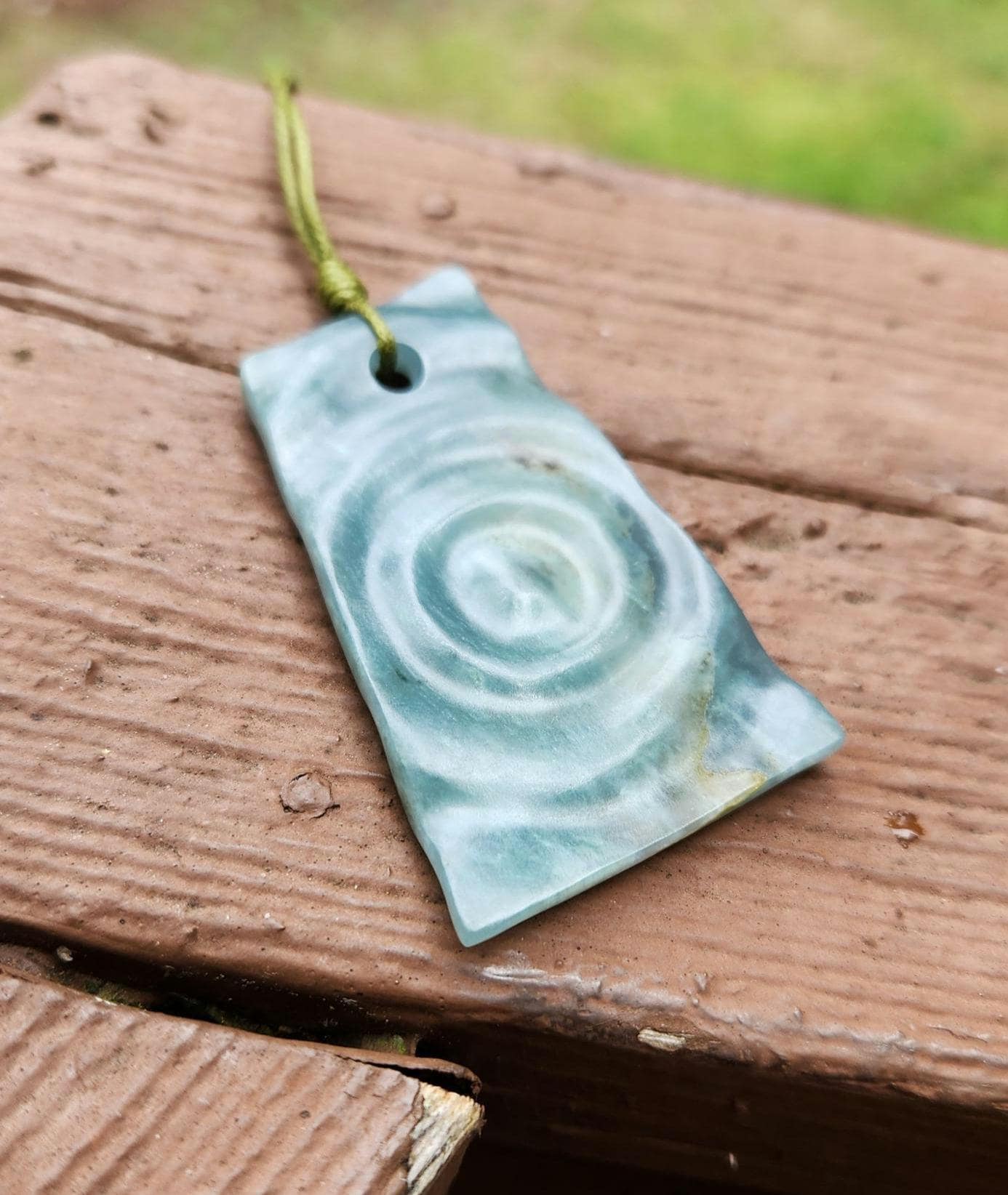 Guatemala princessa blue jadeite jade ripple water sensory pendant necklace