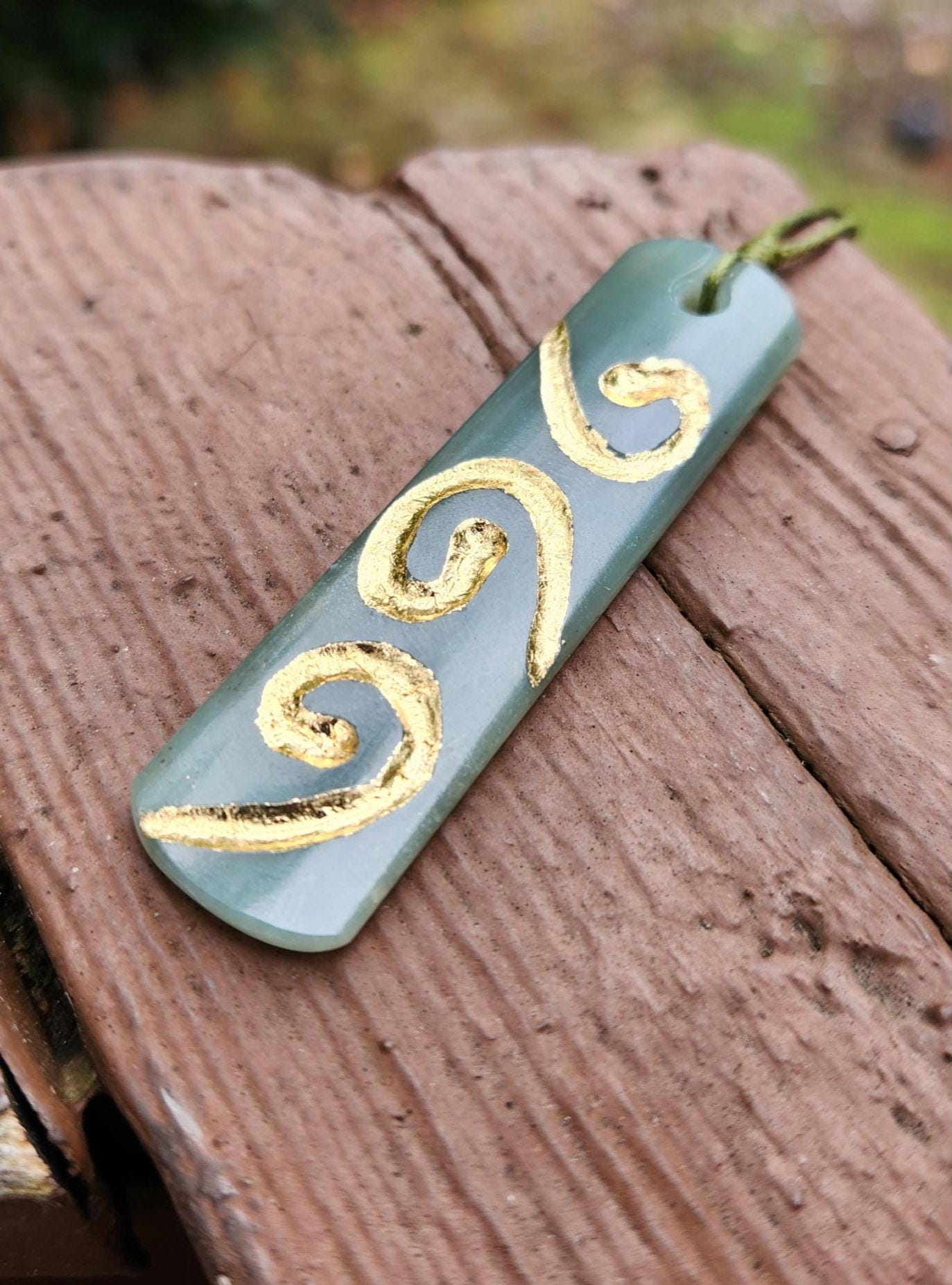 Siberian blue nephrite jade gold inlaid pendant necklace