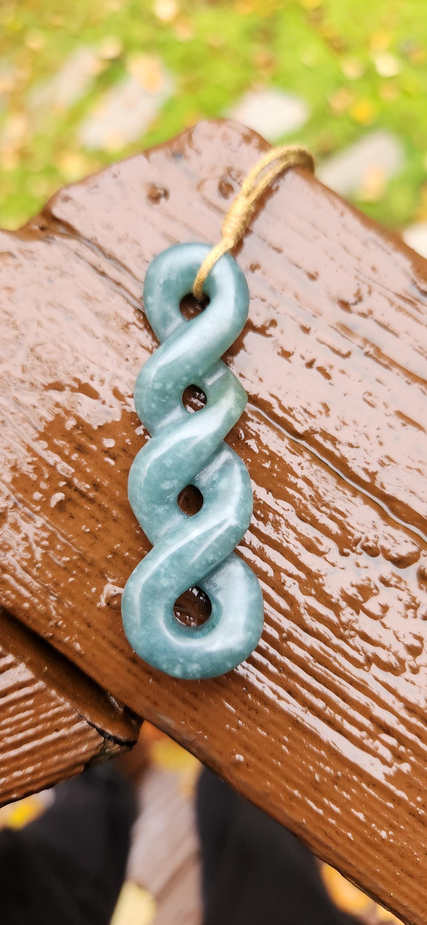 Guatemala princessa blue jadeite quad twist new zealan maori inspired Pikototoru pikorua pendant necklace