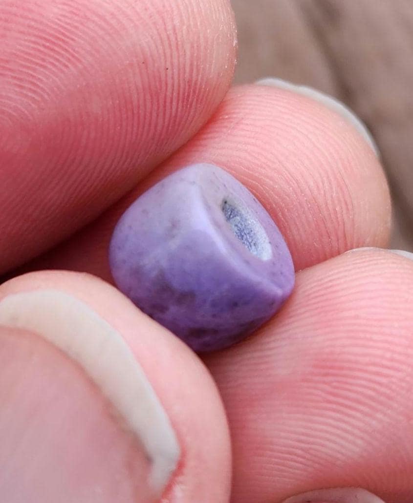 hand carved 10mm x 6mm Turkish purple jade bead