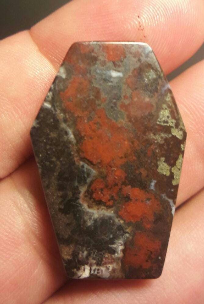 Large agate coffin cabachon